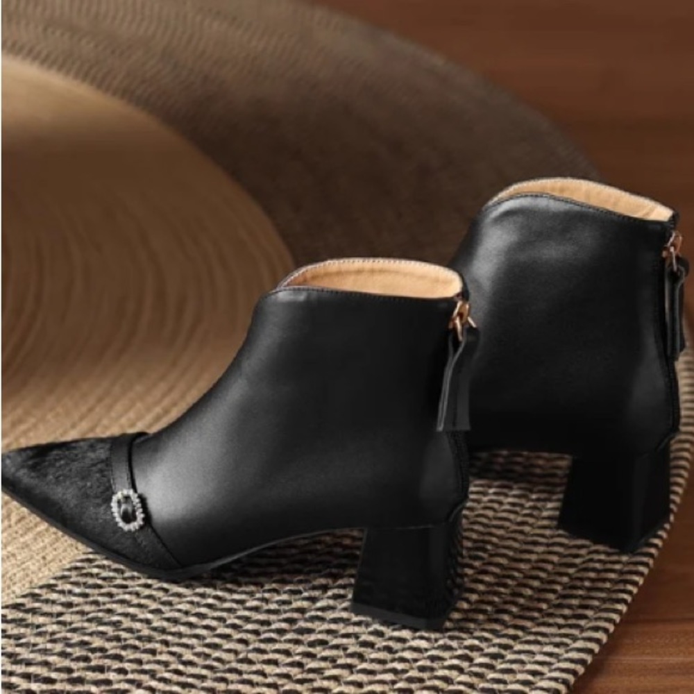 women shoes Heels